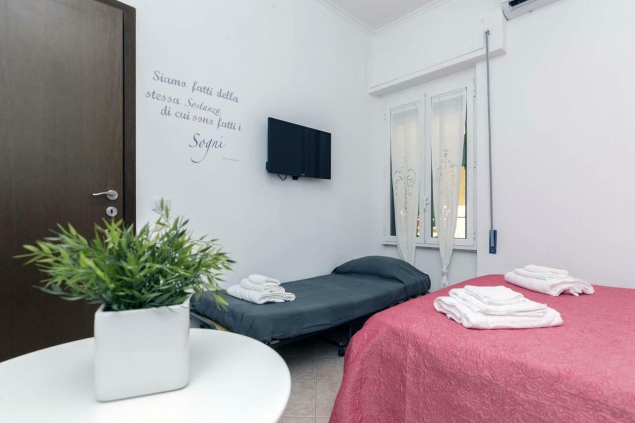 Il Cortiletto Di Via Tuscolana Apartment โรม ภายนอก รูปภาพ