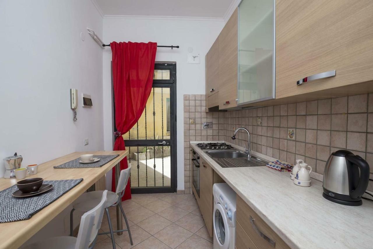 Il Cortiletto Di Via Tuscolana Apartment โรม ภายนอก รูปภาพ
